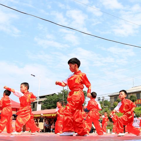 给力服饰工厂最新招聘信息揭秘，岗位、待遇、要求一网打尽