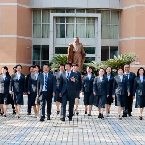 励志语录与视频学习，铸就卓越人生的双重助力