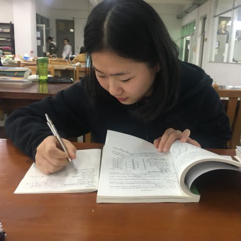 欧阳老师励志名言，燃烧生命，潜能无限激发！