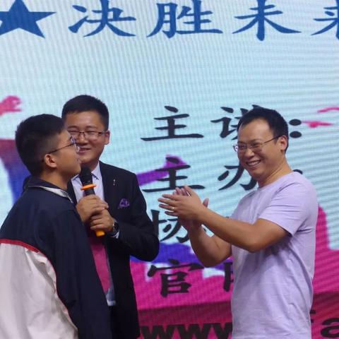 励志语录三十三句，点燃激情，铸就非凡人生