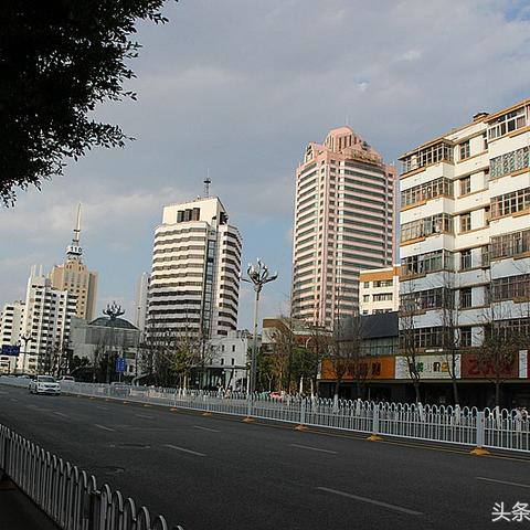 昆明春城新貌展现，最新通告图片抢先看！