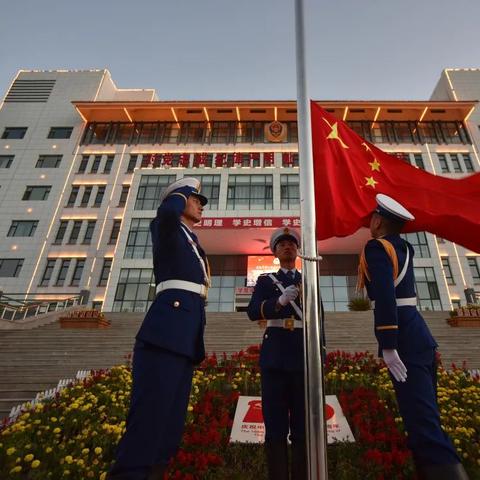 励志语录，昨天的火焰铸就今日辉煌——砥砺前行，激发无限潜能