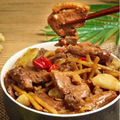 武鸣美食之旅，一网打尽当地特色美食与必游景点攻略！