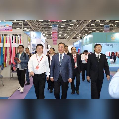 柯桥纺织行业前沿动态解析，聚焦头条新闻，解读最新纺织趋势