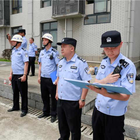揭秘头条新闻监控背后的机制，深度解析新闻推送背后的真相
