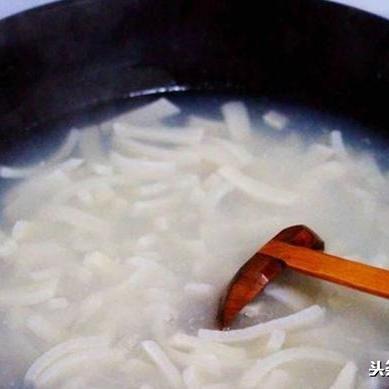 猪皮冻家常做法大揭秘，轻松制作美味猪皮冻——百度经验分享