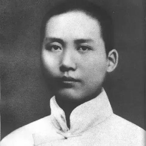 网络时代情感交汇之旅，相约百度，探寻爱的轨迹