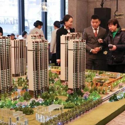 财经新闻头条速递，深度解读市场趋势，洞悉未来财富增长机遇
