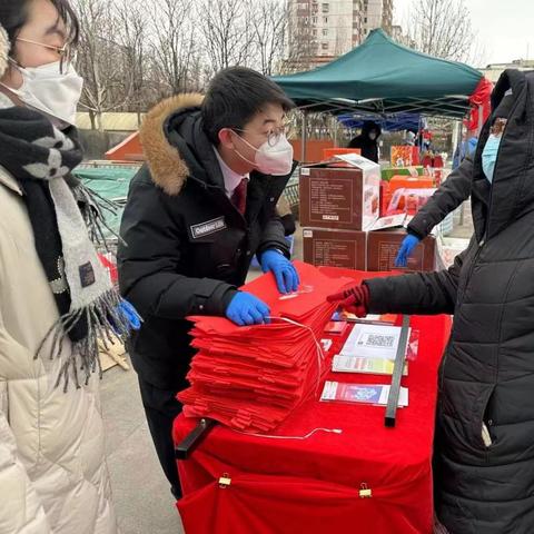 王者新年抽卡攻略大揭秘，轻松获取心仪英雄与道具！