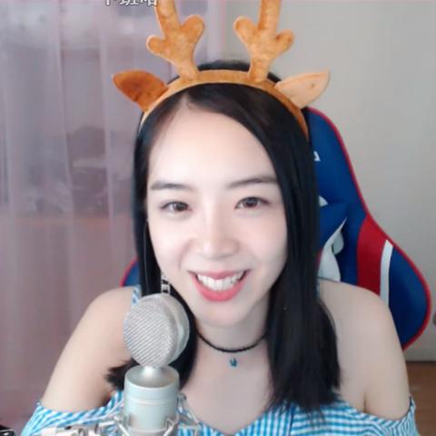 揭秘网络直播热潮，今日人气榜单揭秘，背后真相大揭秘！