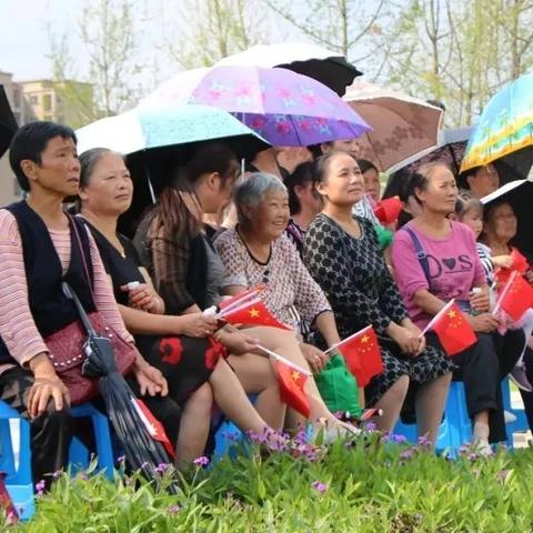 励志赞歌，歌唱祖国，图片交织绘励志情怀