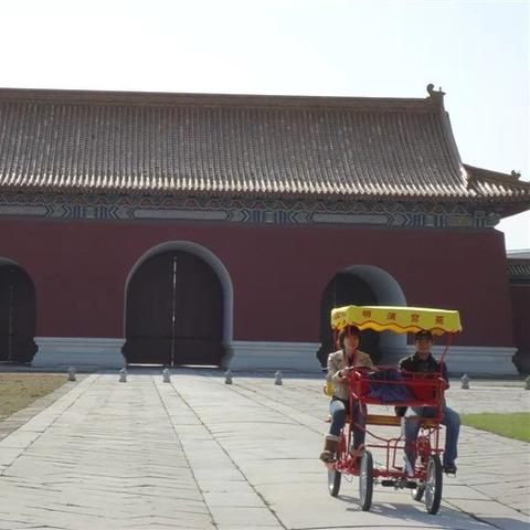 「明清宫苑探秘之旅，领略古代皇家的绝世风华」