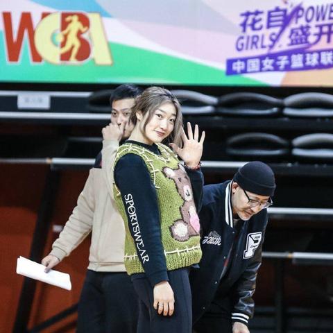 李梦最新消息视频揭秘，明星背后的非凡故事