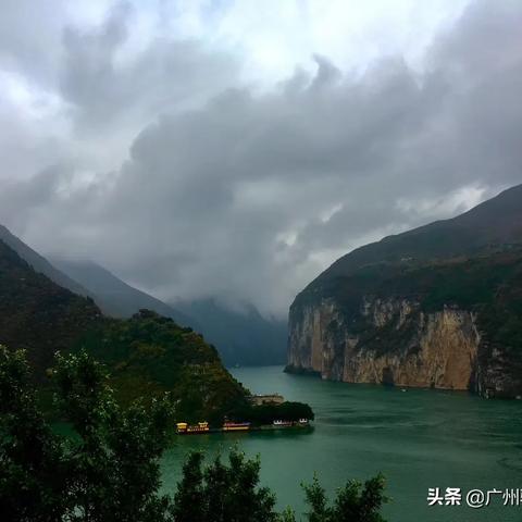 三峡气汽车站，深度探索与独特体验之旅