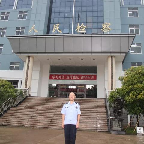 青春励志，二十岁的你，勇敢追梦，燃烧无悔青春！