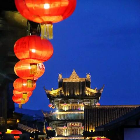 阆中酒吧夜生活指南，最新攻略，带你玩转魅力之夜！
