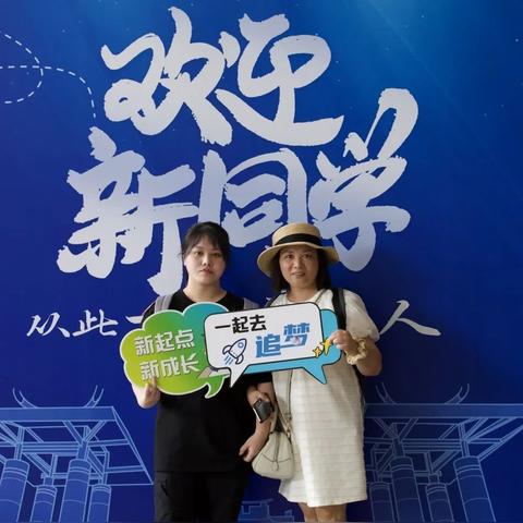 全球博主影响力榜单揭晓，社交媒体巨头争霸战！