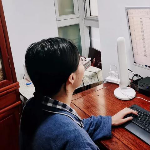 企业邮箱排名秘籍，提升邮件系统地位，助力企业高效沟通！