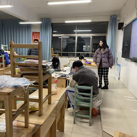 新疆复读初中政策解读，最新消息与要点分析