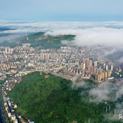 世界最美山脉TOP10，自然奇观的视觉盛宴，你绝对不能错过！