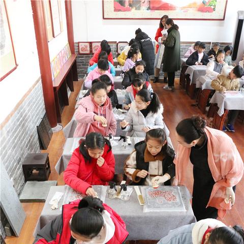 全球瞩目！揭秘世界排名第一的体验馆，神秘魅力之旅