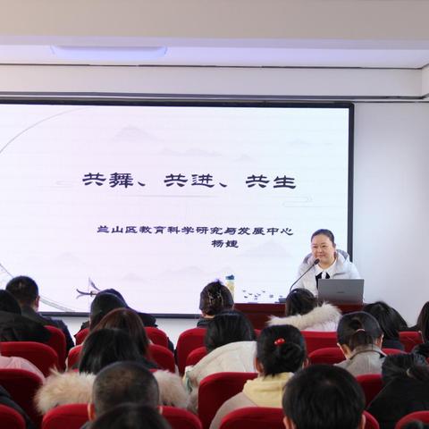 女性励志成长，勇敢追梦，心灵与情感的共舞之路