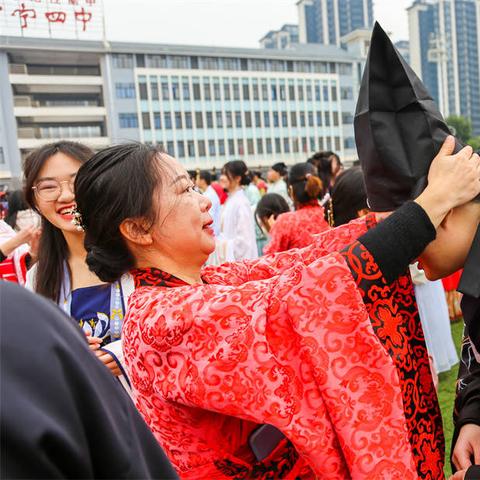 晚安寄语，励志正能量语录，短句振奋心灵
