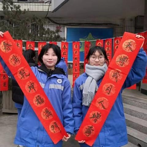 湖北咸阳新城活力四溢，发展脉搏强劲，社区风采新闻头条亮相！
