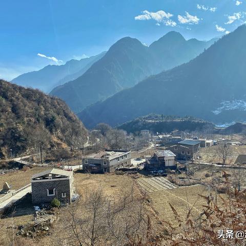 理县旅游攻略大全，秘境探索指南，绝美风光等你来发现！